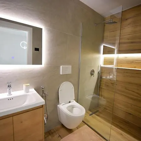 The House Of Flowers Daire Shkodër