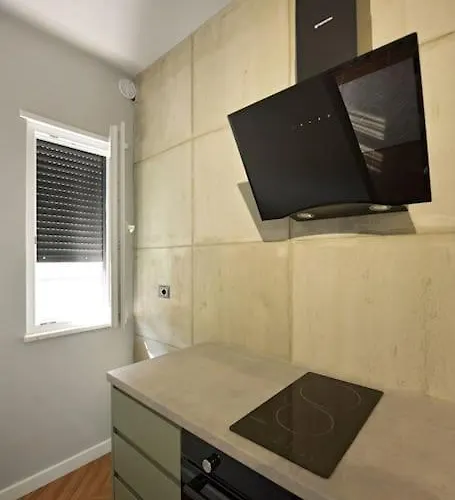 The House Of Flowers Apartment *