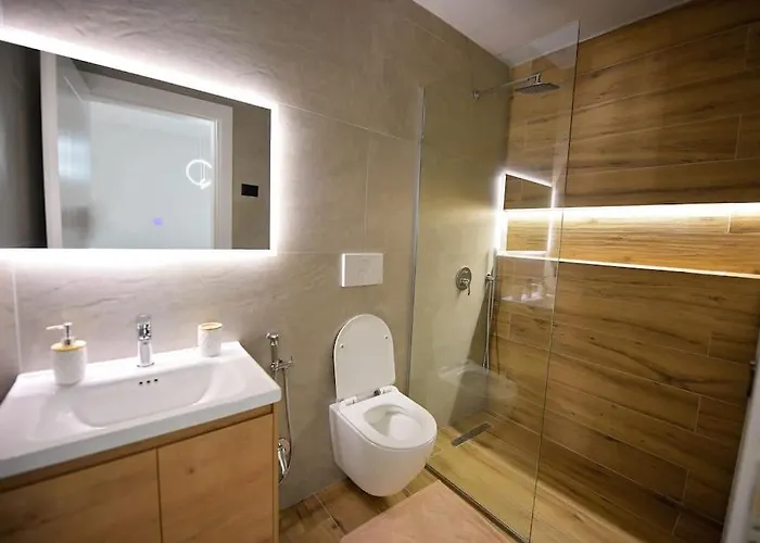 The House Of Flowers Apartment Shkoder